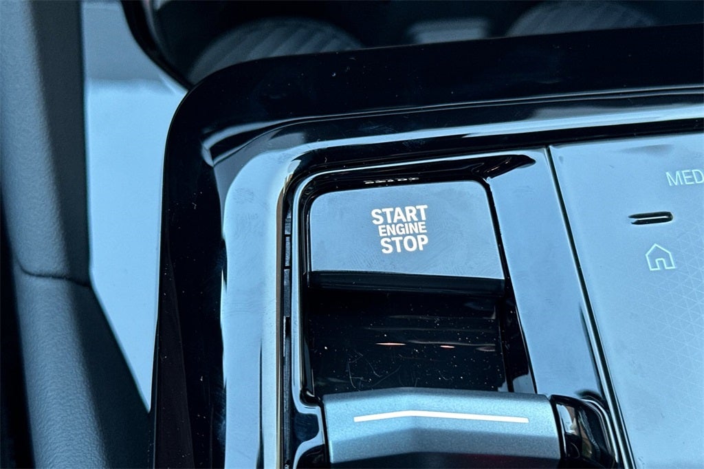 2026 BMW 5 Series 550e xDrive