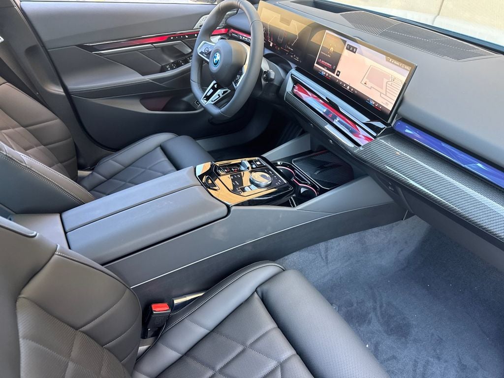 2027 BMW 5 Series 550e xDrive