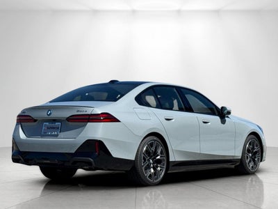 2027 BMW 5 Series 550e xDrive