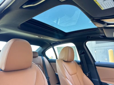 2026 BMW 3 Series 330i