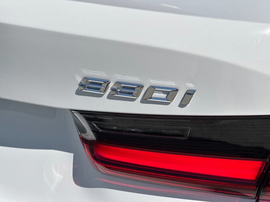 2026 BMW 3 Series 330i