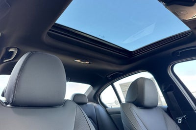 2026 BMW 3 Series 330i