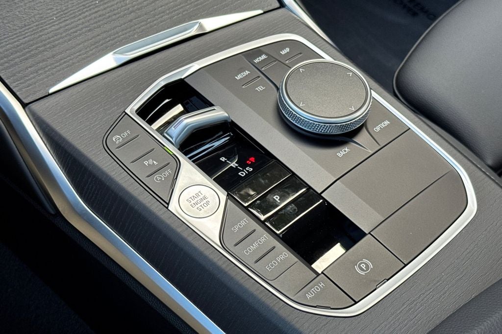 2026 BMW 3 Series 330i