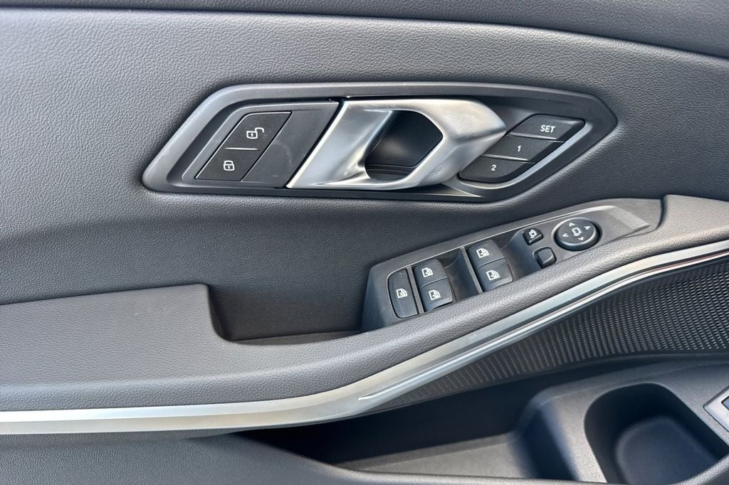 2026 BMW 3 Series 330i