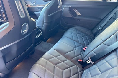 2026 BMW 7 Series 740i