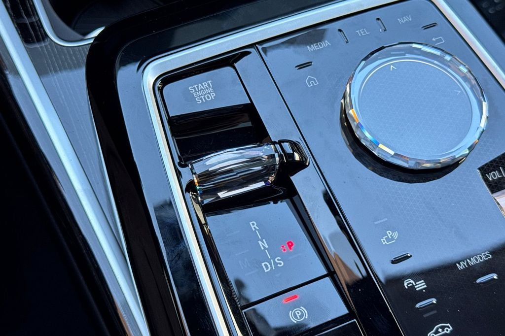 2026 BMW 7 Series 740i