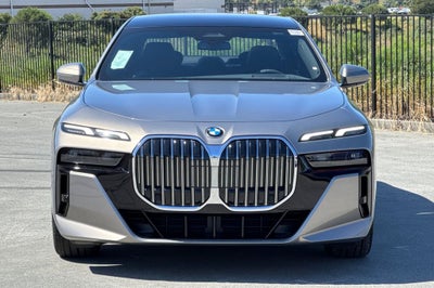 2026 BMW 7 Series 740i