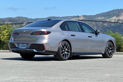 2026 BMW 7 Series 740i