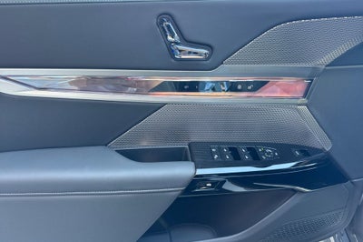 2026 BMW 7 Series 740i