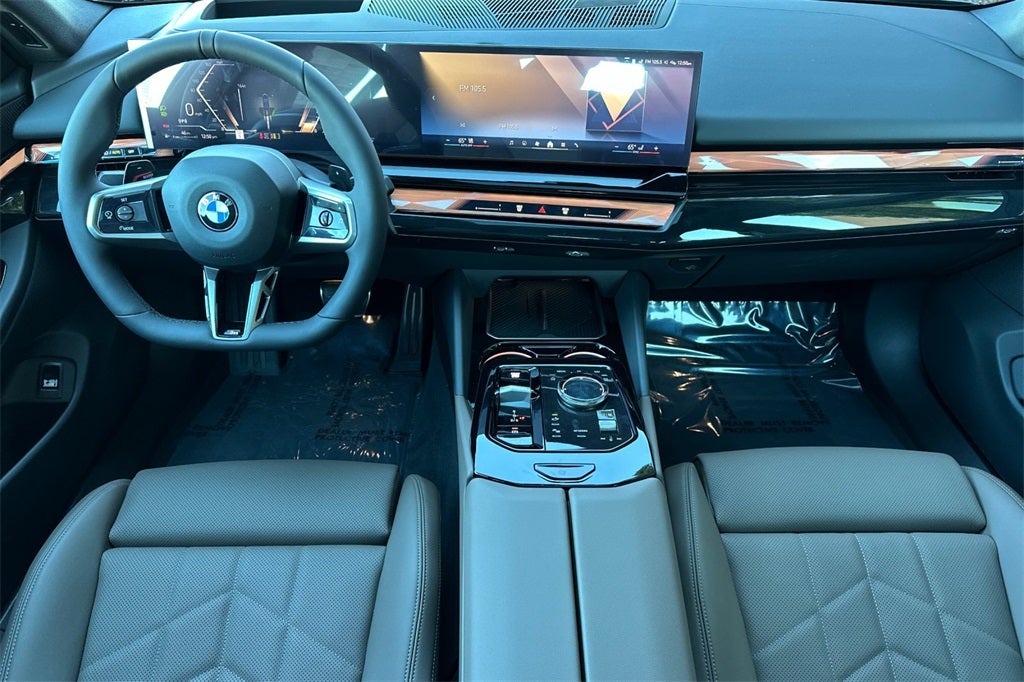 2026 BMW 5 Series 530i