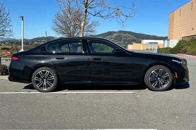 2026 BMW 5 Series 530i