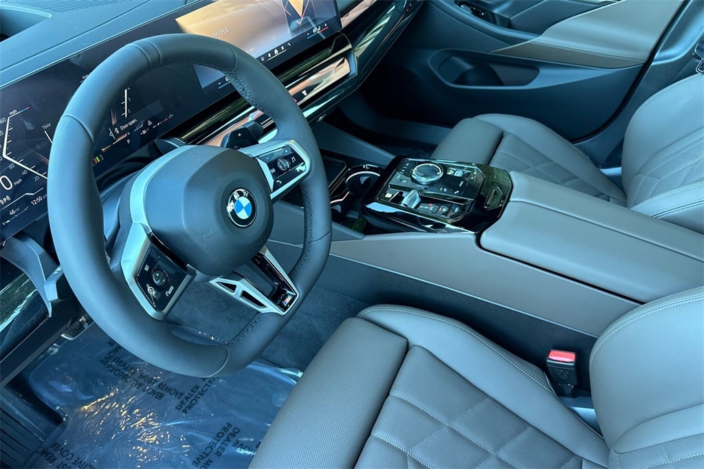 2026 BMW 5 Series 530i