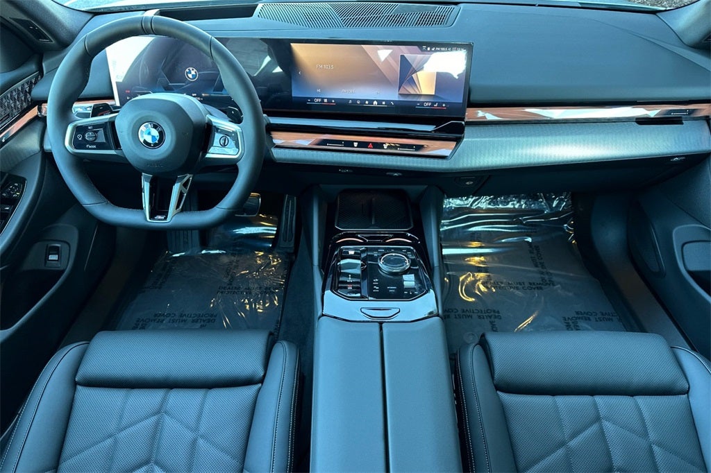 2026 BMW 5 Series 530i