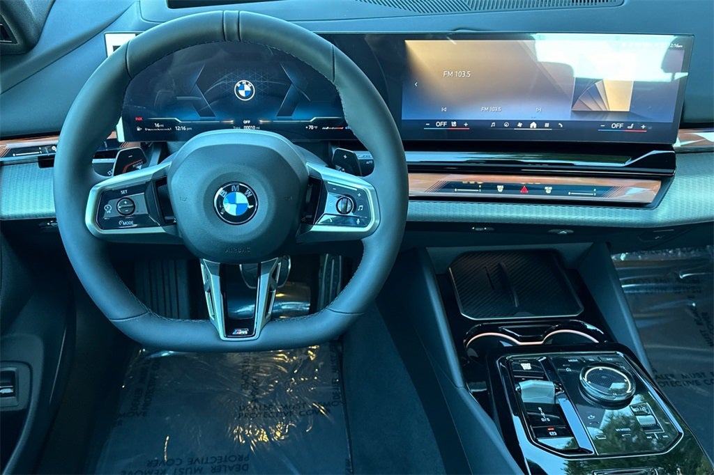 2026 BMW 5 Series 530i