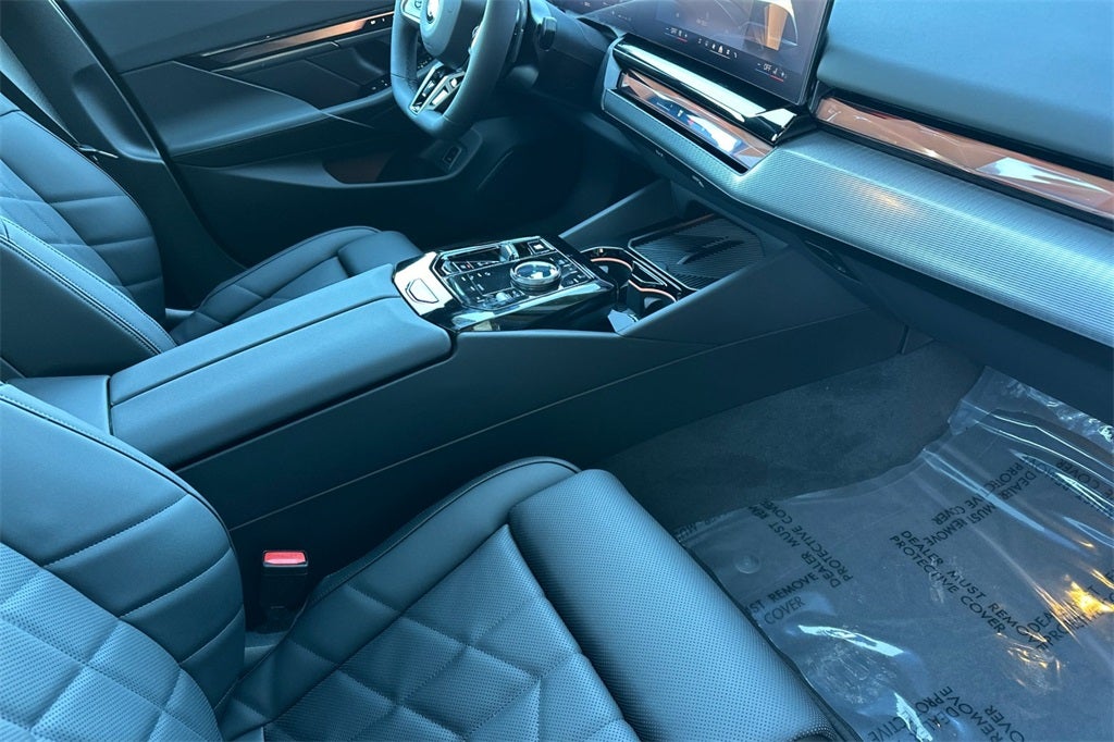 2026 BMW 5 Series 530i