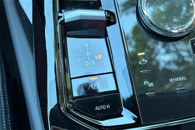 2026 BMW 5 Series 530i