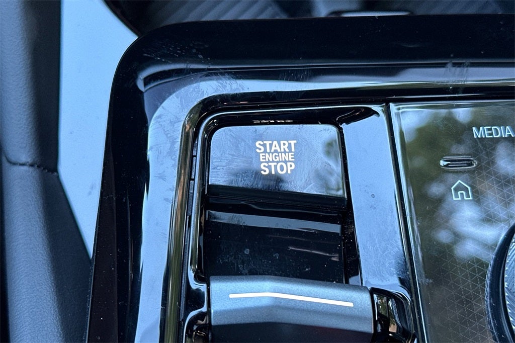 2026 BMW 5 Series 530i