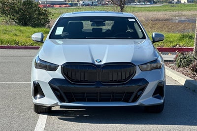 2026 BMW 5 Series 530i