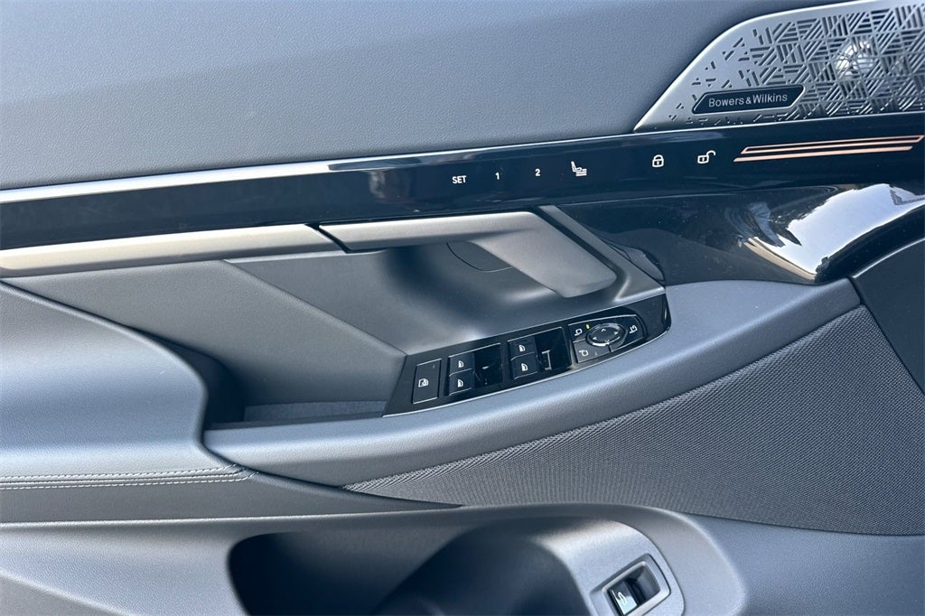 2026 BMW 5 Series 530i