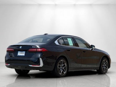 2026 BMW 5 Series 530i