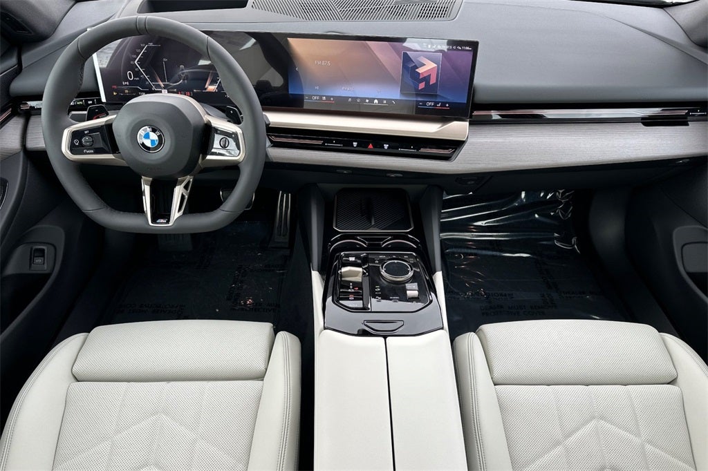 2026 BMW 5 Series 530i