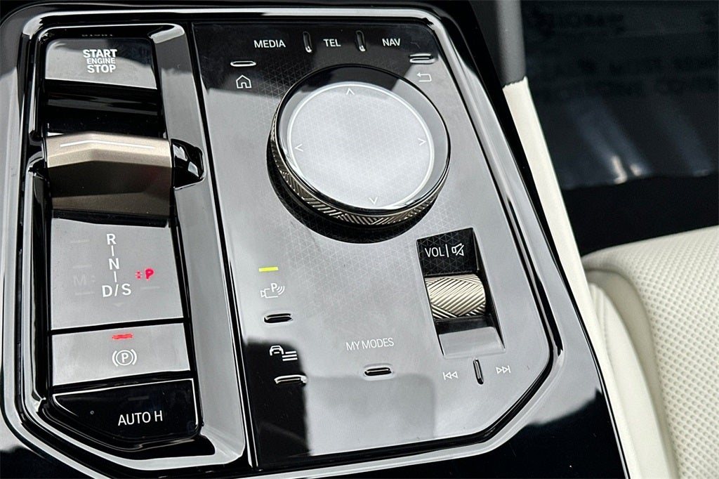 2026 BMW 5 Series 530i