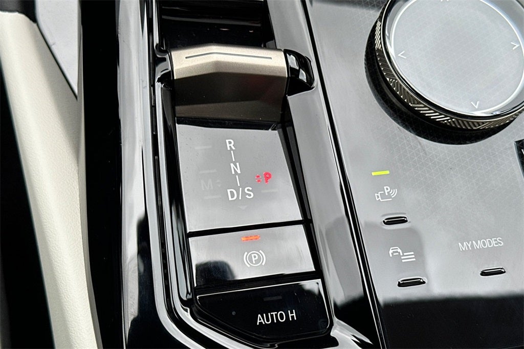 2026 BMW 5 Series 530i