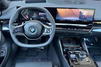 2026 BMW 5 Series 530i