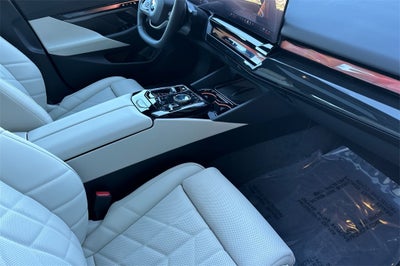 2026 BMW 5 Series 530i