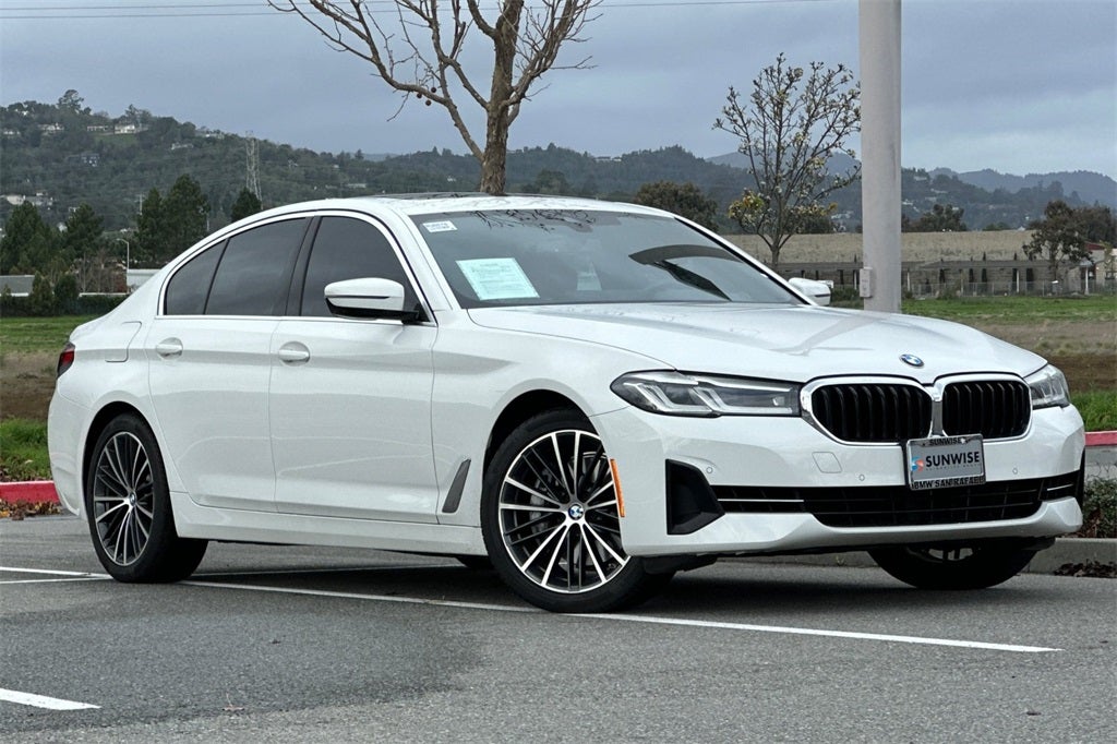 2022 BMW 5 Series 540i