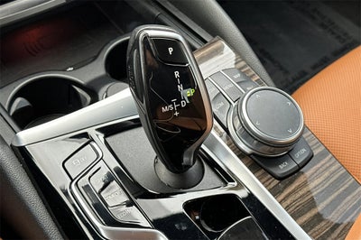 2022 BMW 5 Series 540i