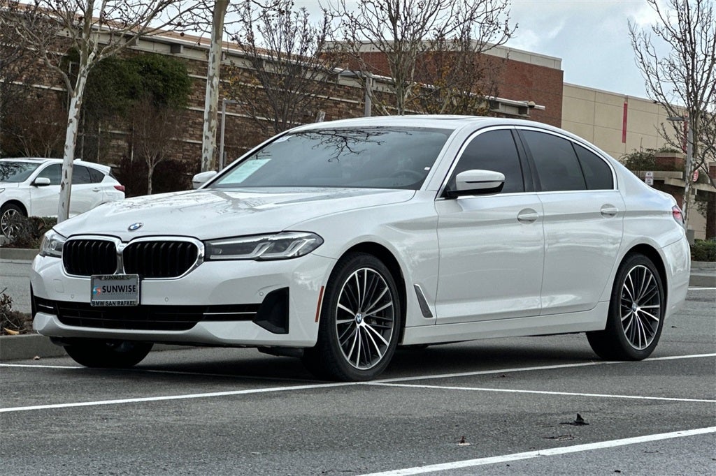 2022 BMW 5 Series 540i