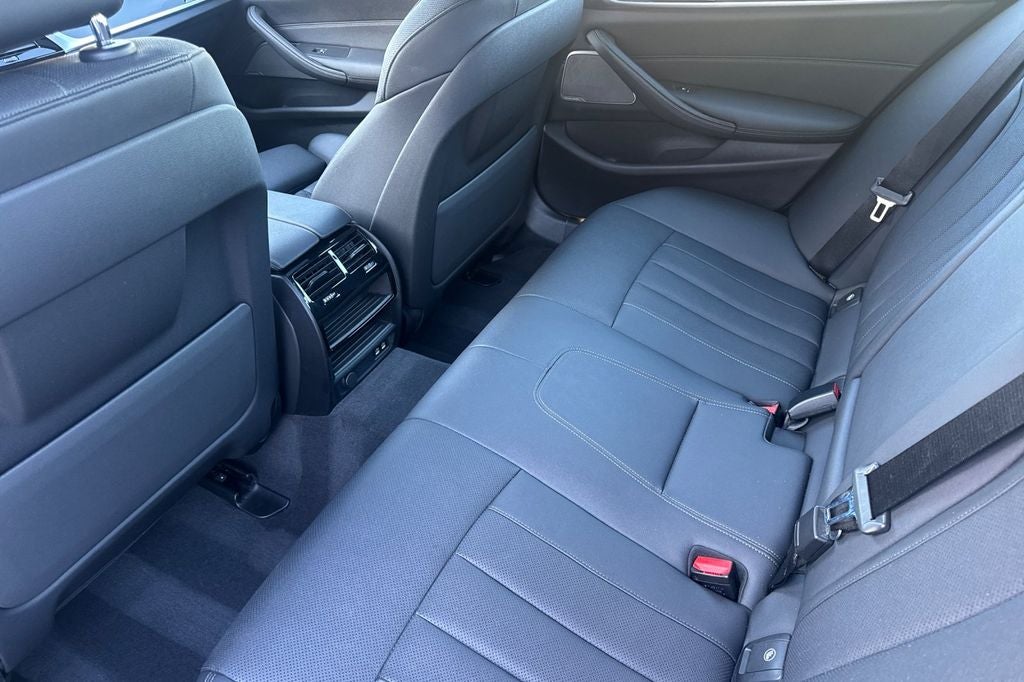 2023 BMW 5 Series 540i