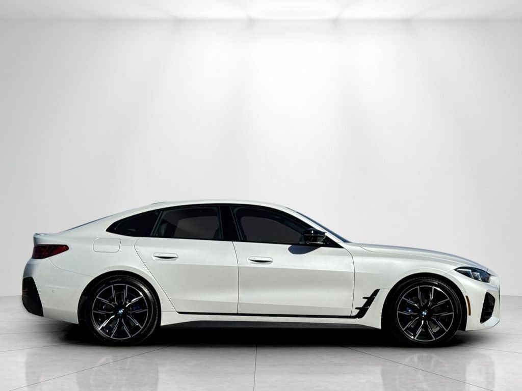 2025 BMW 4 Series M440i