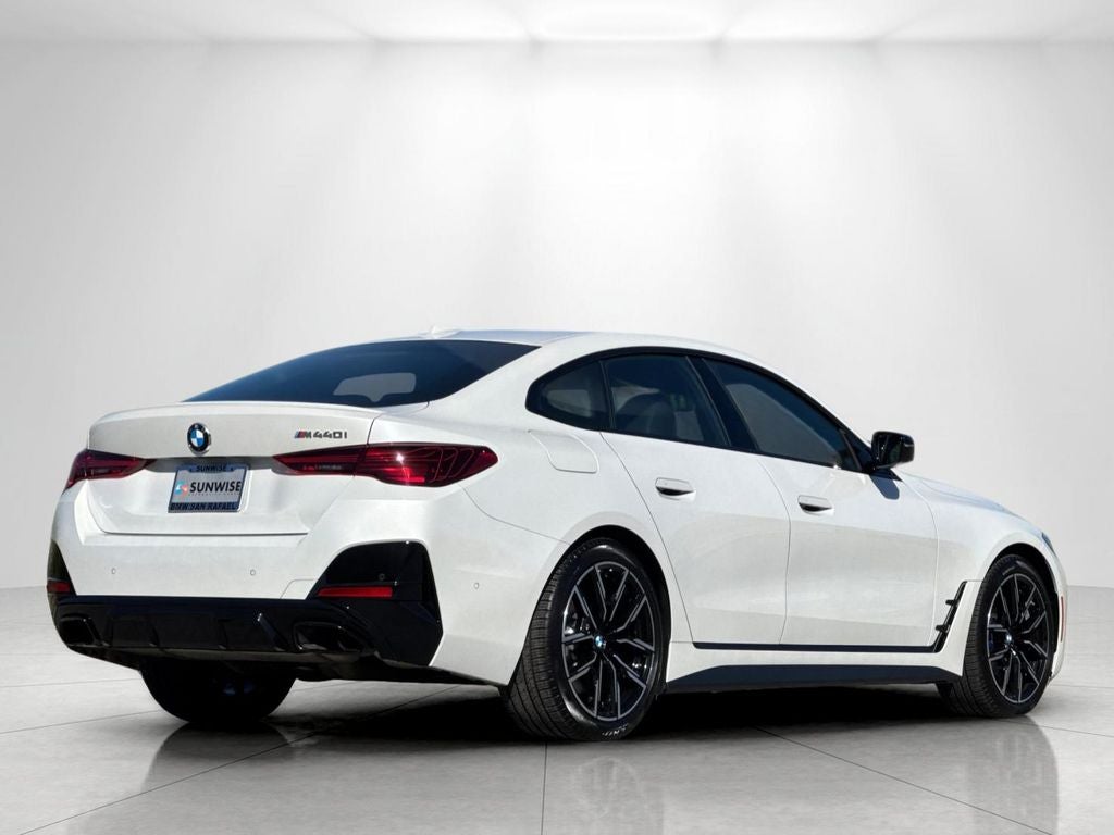 2025 BMW 4 Series M440i