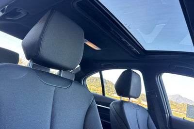 2018 BMW 3 Series 330i