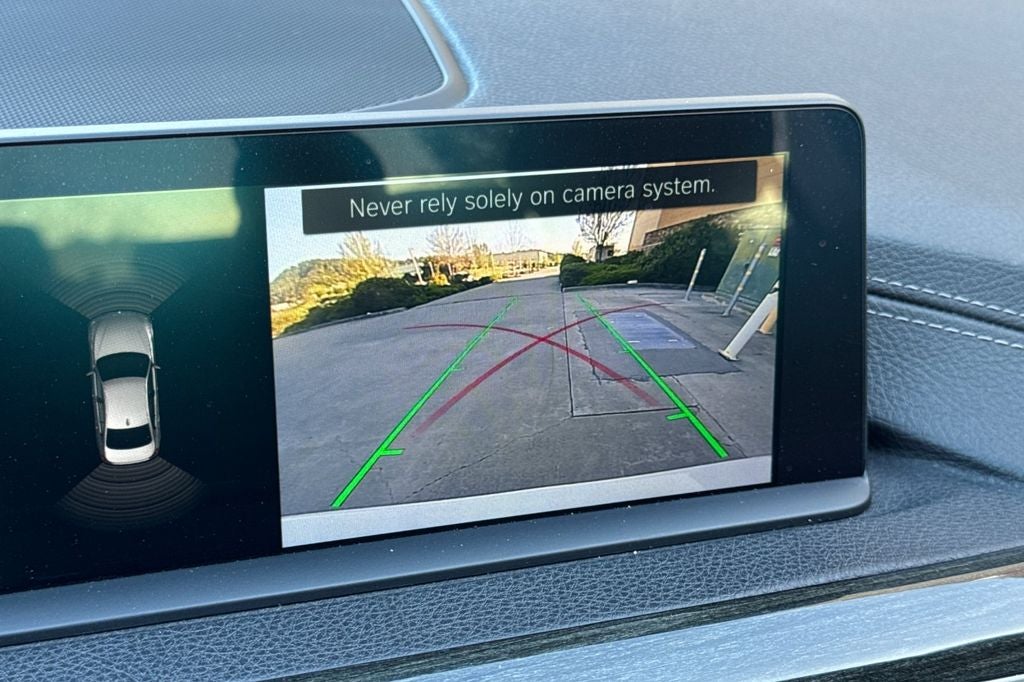 2018 BMW 3 Series 330i