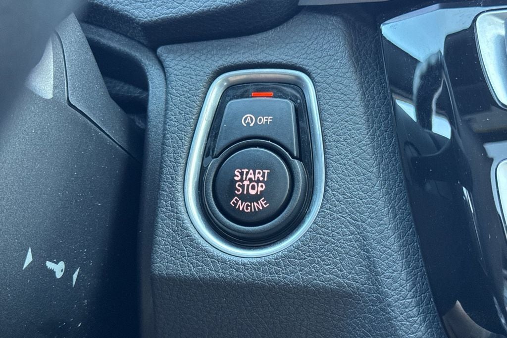 2018 BMW 3 Series 330i