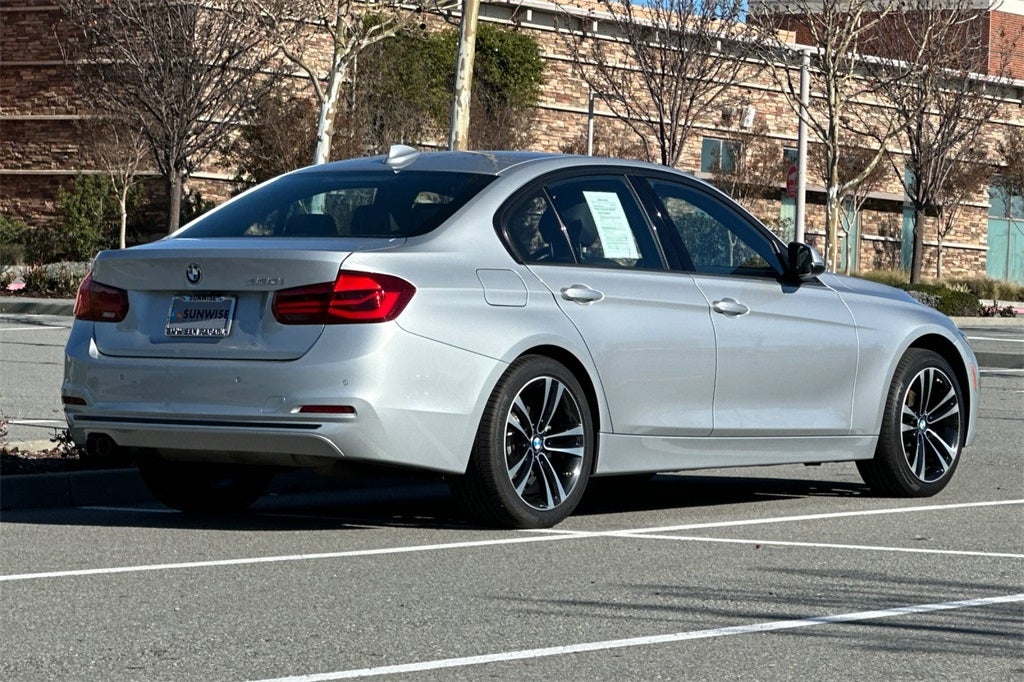 2018 BMW 3 Series 330i