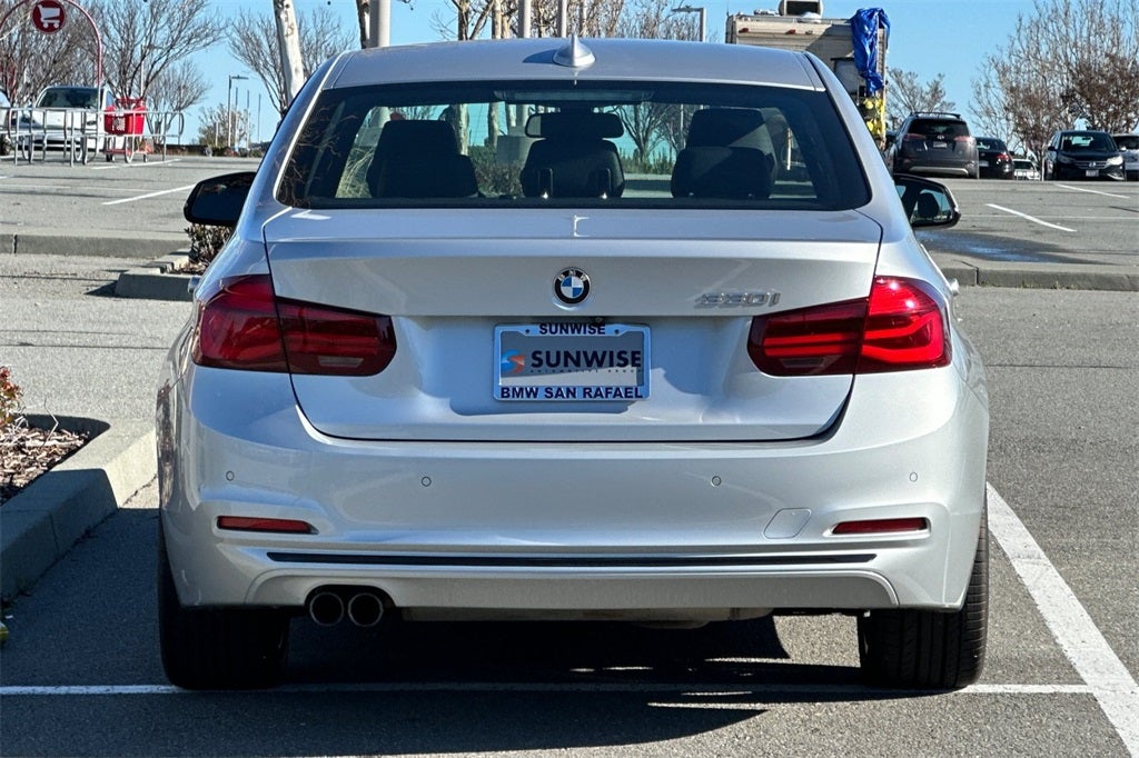 2018 BMW 3 Series 330i
