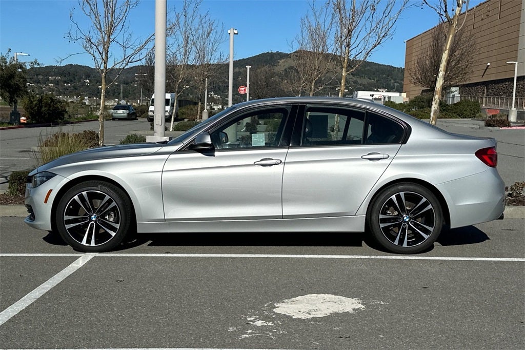 2018 BMW 3 Series 330i