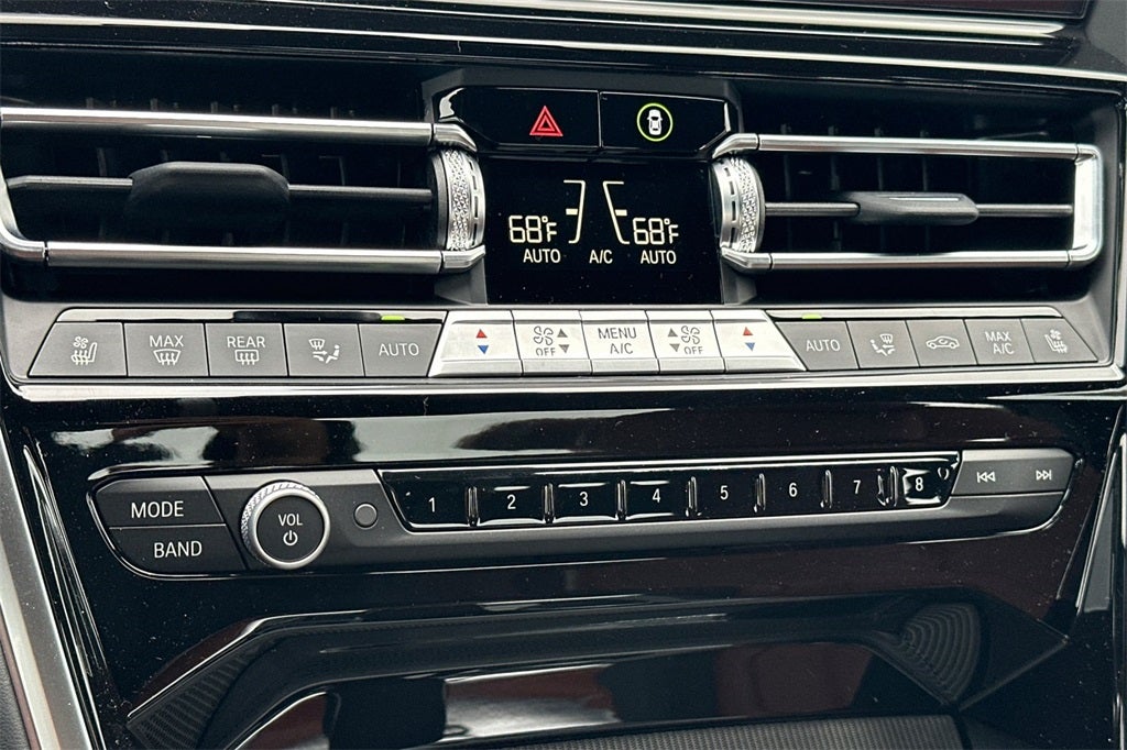 2026 BMW 8 Series 840i