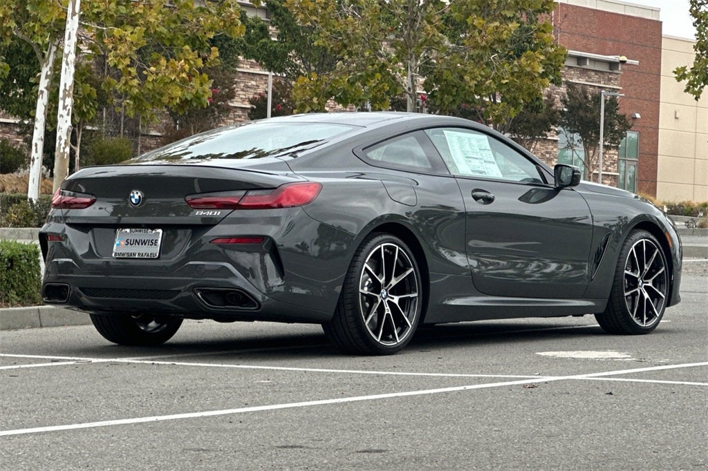 2026 BMW 8 Series 840i