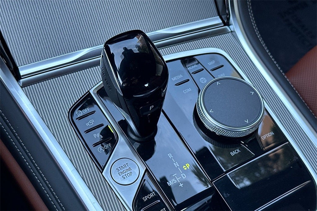 2026 BMW 8 Series 840i