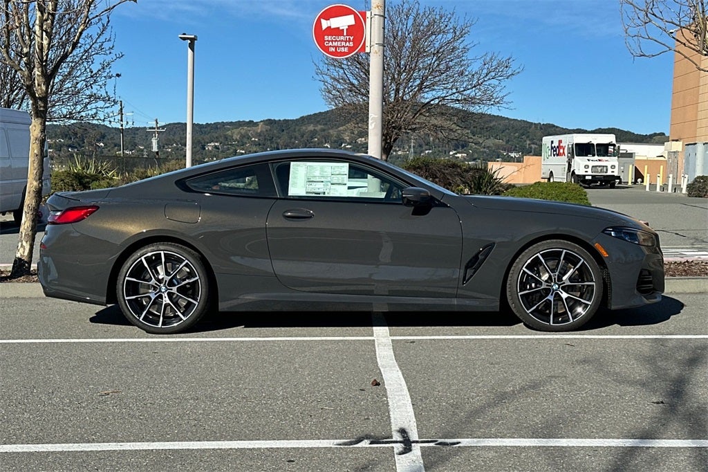 2026 BMW 8 Series 840i