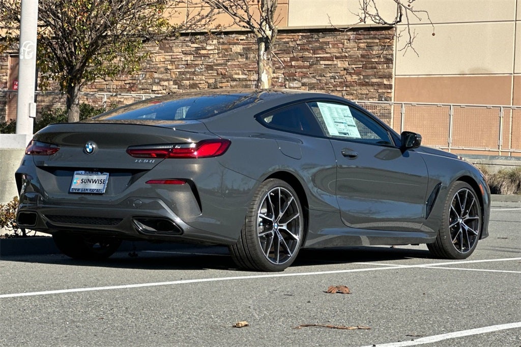 2026 BMW 8 Series 840i