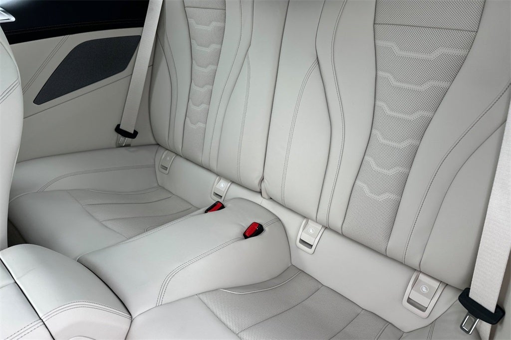 2026 BMW 8 Series 840i