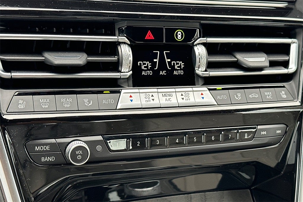 2026 BMW 8 Series 840i