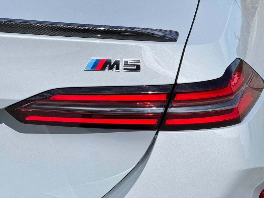 2025 BMW M5 Base