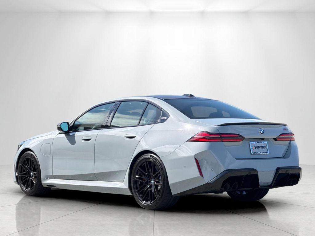 2025 BMW M5 Base